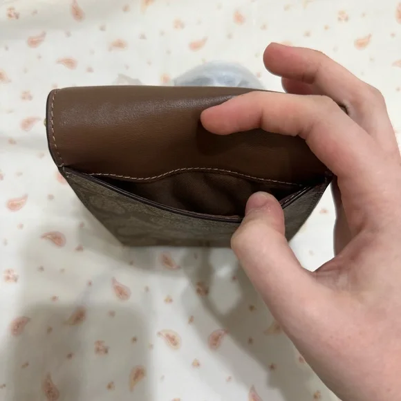 Coach Rachel Phone Crossbody in Signature Canvas Khaki|NEW W/O TAGS|Never Worn - Picture 6 of 10